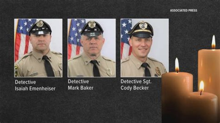 Chicago PD: Fallen Officers And Retiring Characters