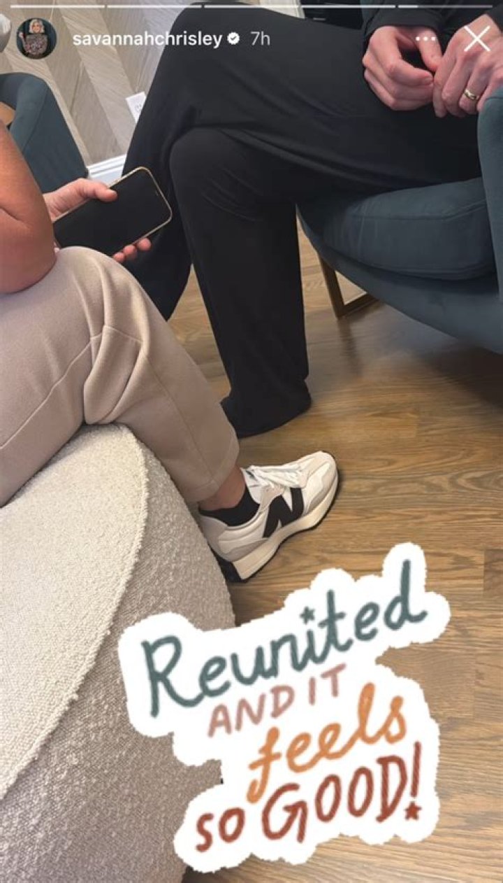 Taylor Swift's Parents Reunite After Years Of Separation