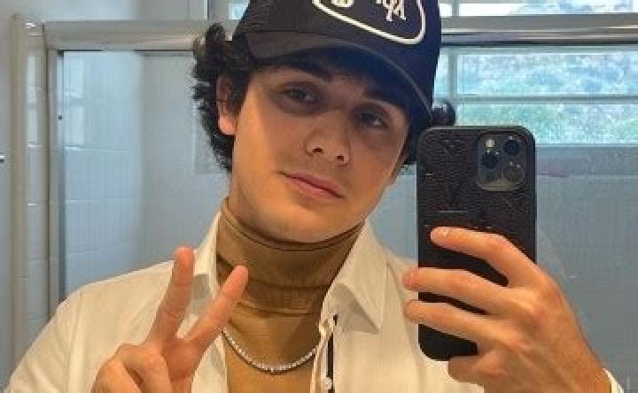 The Sibling Bond: Oscar Ortiz, Brother Of Gerardo Ortiz
