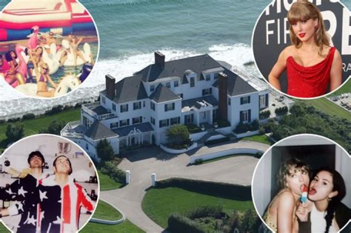 The Truth About Taylor Swift's Parents' Divorce
