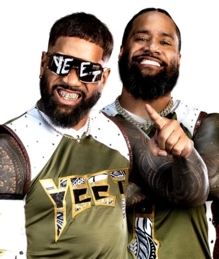 Who Are The Usos Romantically Linked To?
